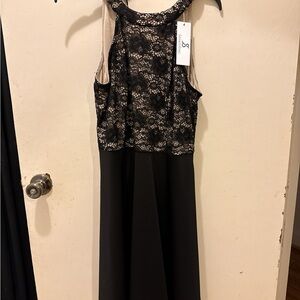 Elegant Black Lace Mini Dress